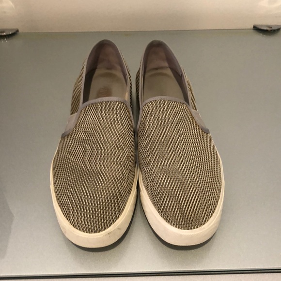 Vince Slip On Sneakers Size 8.5 - Picture 1 of 2